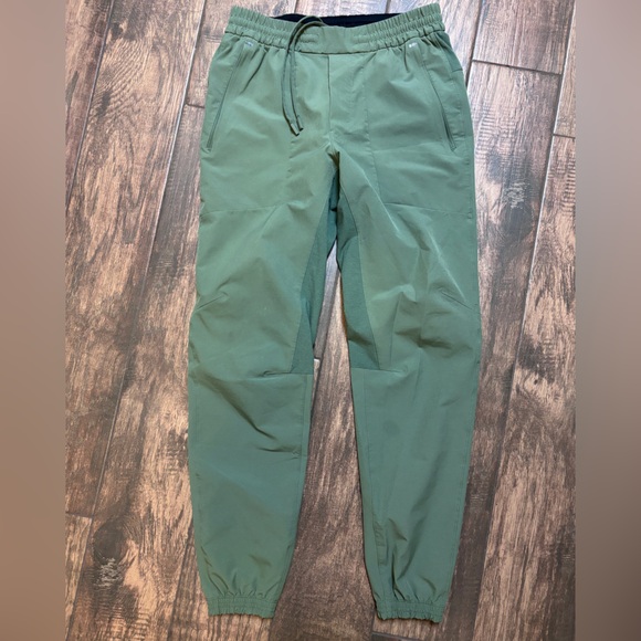 lululemon athletica Other - lululemon License to Train Men's Pants